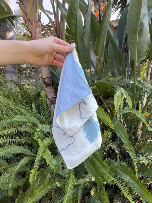 Blue TT M 1 Burp Cloth - Cotton Cloud Blue