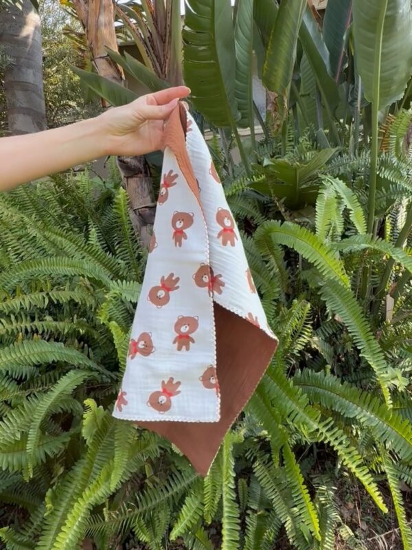 Brown TT L 1 Burp Cloth - Teddy Bear Brown